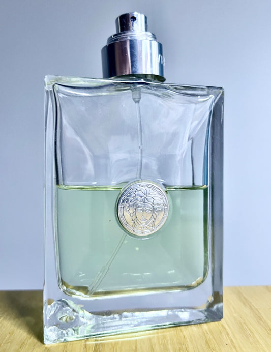 Versace Pour Homme edt 100 ml (full at 53%) usato